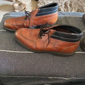 Vintage Red Wing Shoes! Style 9347 Brown leather Oxford chukka ankle boots